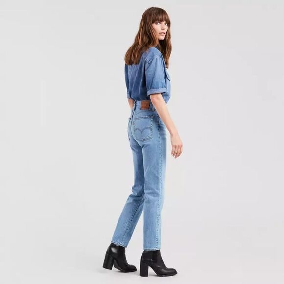 Levi’s  Premium Wedgie Fit Ankle Jeans in Bright Side Light Wash 27 - Picture 1 of 15